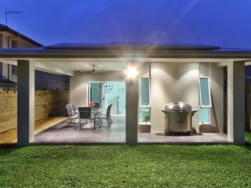 342 Stanley Road, Carina QLD 4152