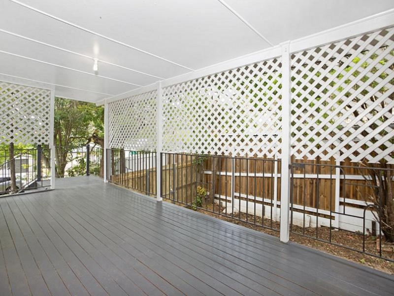 60 Nurstead Street, Camp Hill QLD 4152