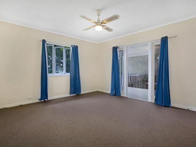60 Nurstead Street, Camp Hill QLD 4152