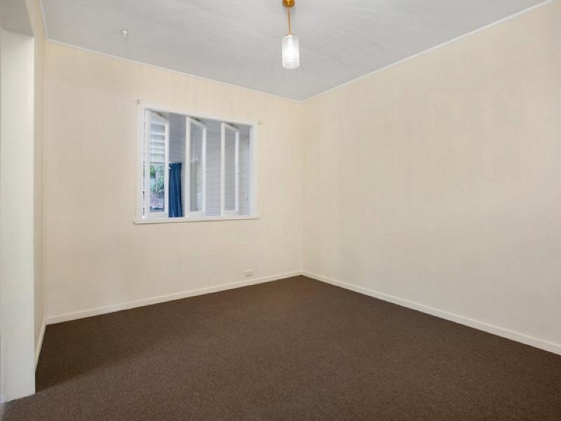 60 Nurstead Street, Camp Hill QLD 4152