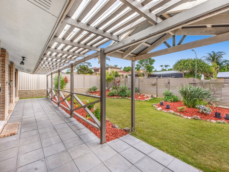 9 Pavuvu Street, Mansfield QLD 4122