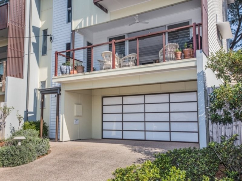6B Hanworth Street, East Brisbane QLD 4169
