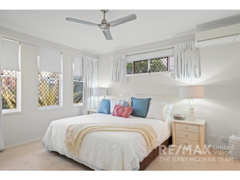 20 Bellevista Crescent, Wellington Point QLD 4160
