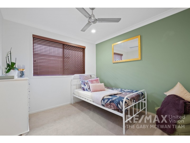 20 Bellevista Crescent, Wellington Point QLD 4160