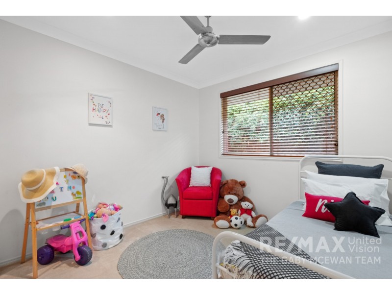 20 Bellevista Crescent, Wellington Point QLD 4160