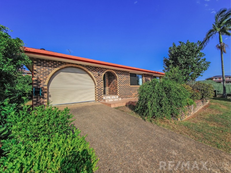 22 Urquhart Street, Carindale QLD 4152