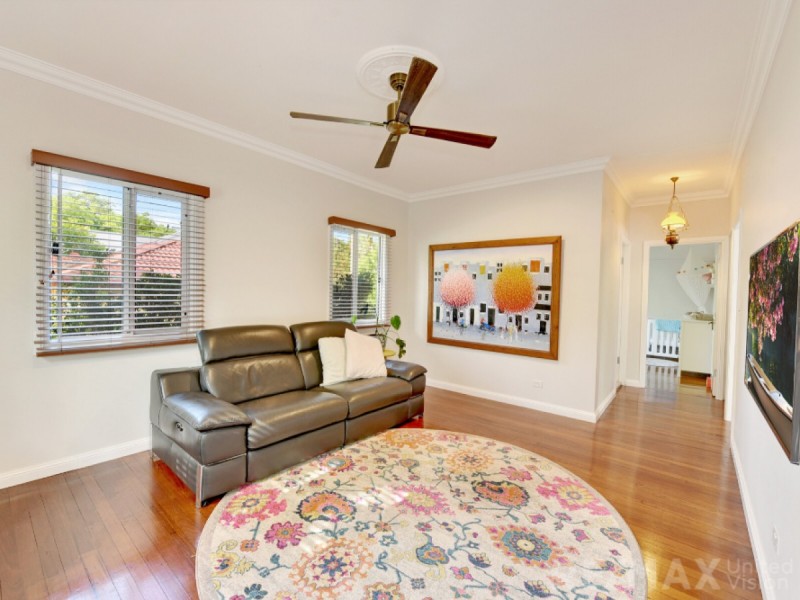 73 Florence Street, Carina QLD 4152