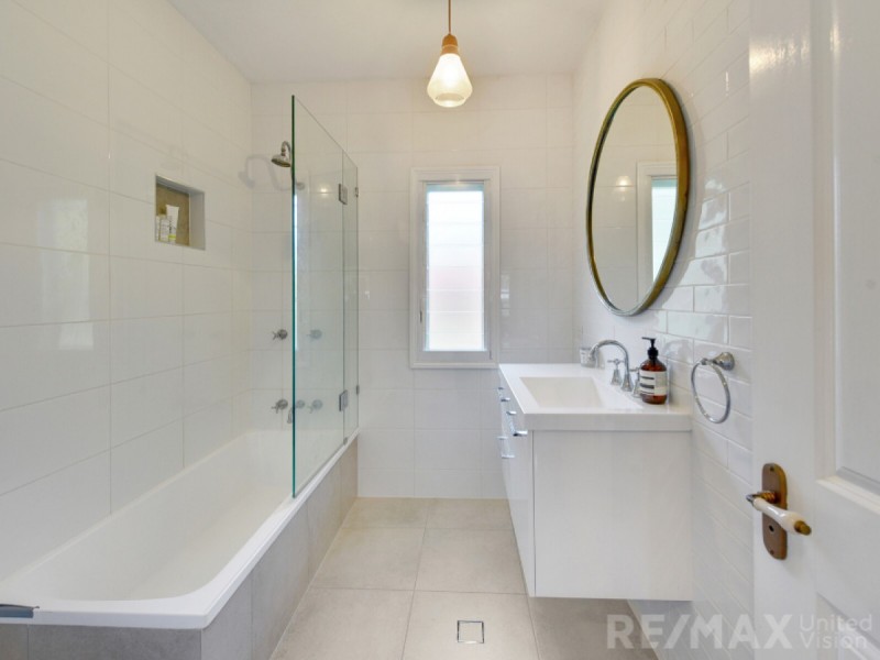 73 Florence Street, Carina QLD 4152