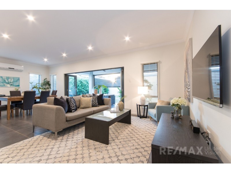 4 Beard Place, Wellington Point QLD 4160
