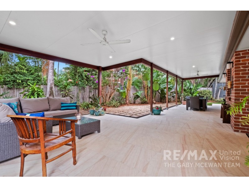 6 Spurs Drive, Wellington Point QLD 4160