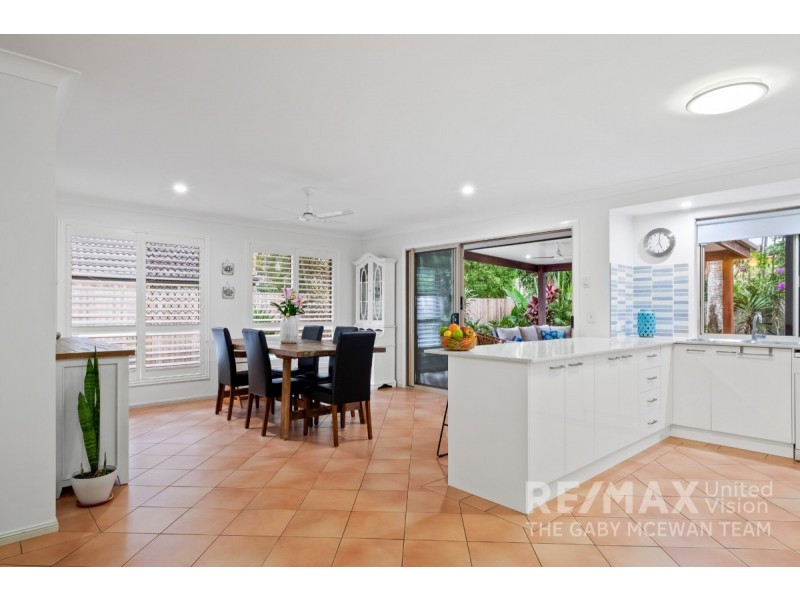 6 Spurs Drive, Wellington Point QLD 4160