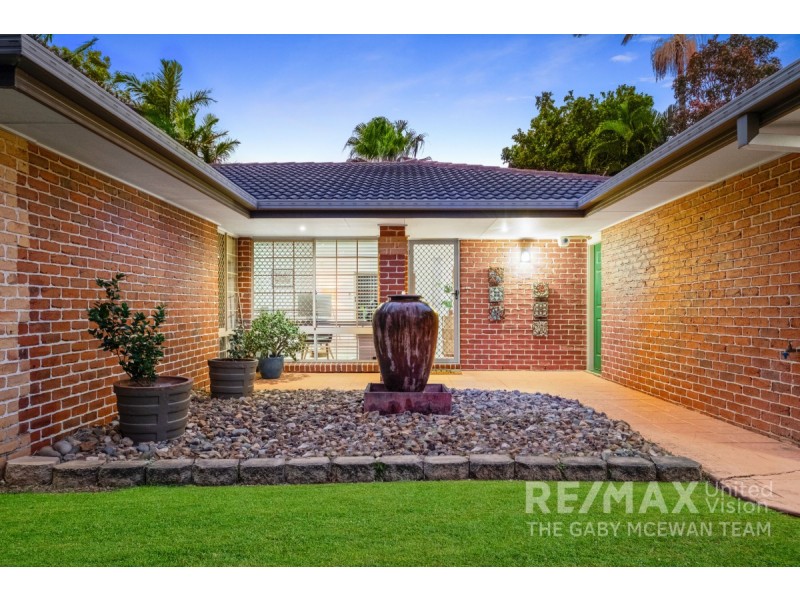 6 Spurs Drive, Wellington Point QLD 4160