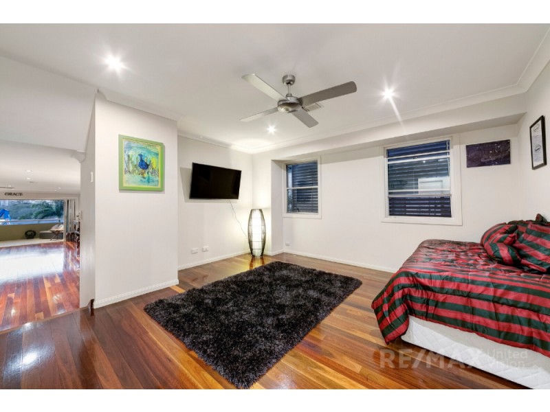 38 Laidlaw Parade, East Brisbane QLD 4169