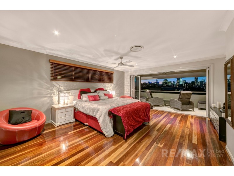38 Laidlaw Parade, East Brisbane QLD 4169