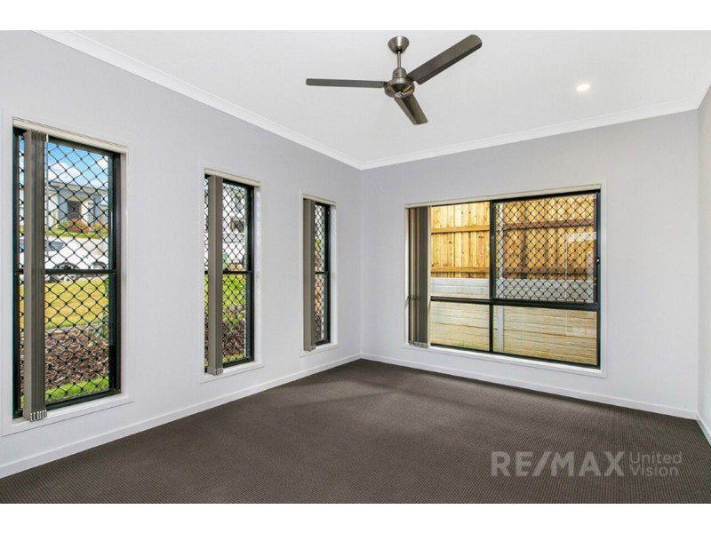 14 Panorama Place, Upper Kedron QLD 4055