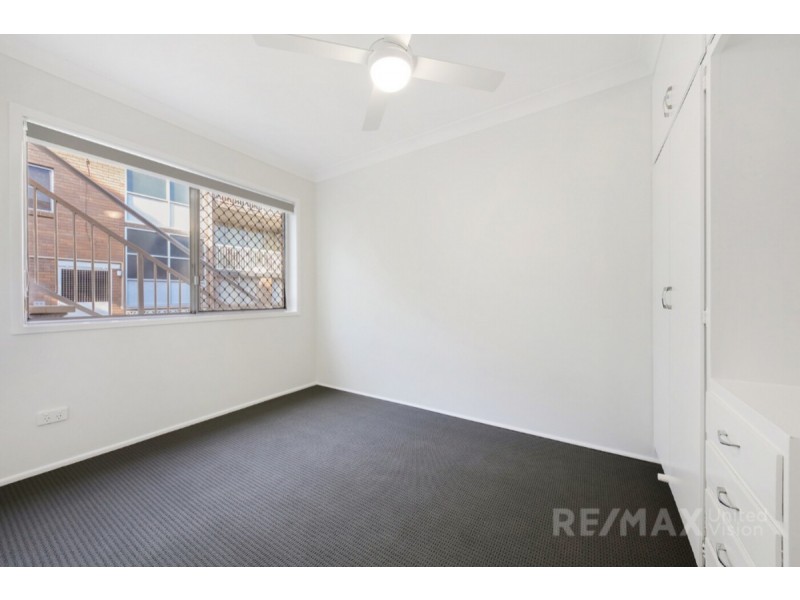 1/94 French Street, Coorparoo QLD 4151