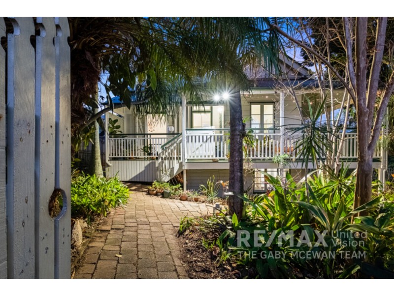 50 Bundah Street, Camp Hill QLD 4152