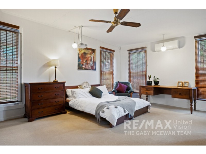 50 Bundah Street, Camp Hill QLD 4152