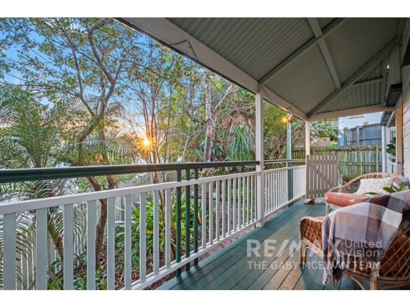 50 Bundah Street, Camp Hill QLD 4152