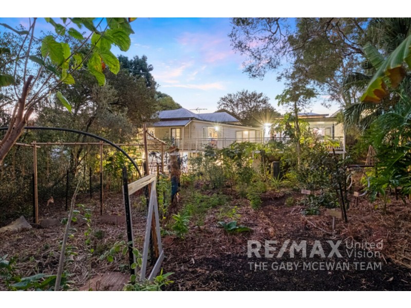50 Bundah Street, Camp Hill QLD 4152