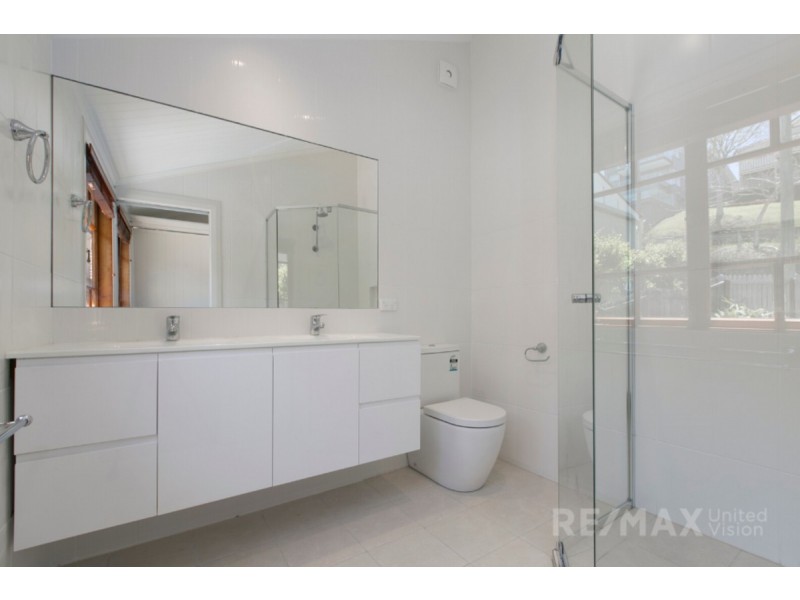 47 Agnew Street, Norman Park QLD 4170