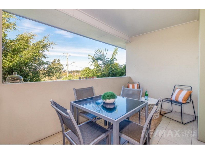 16/17 Cardross Street, Yeerongpilly QLD 4105