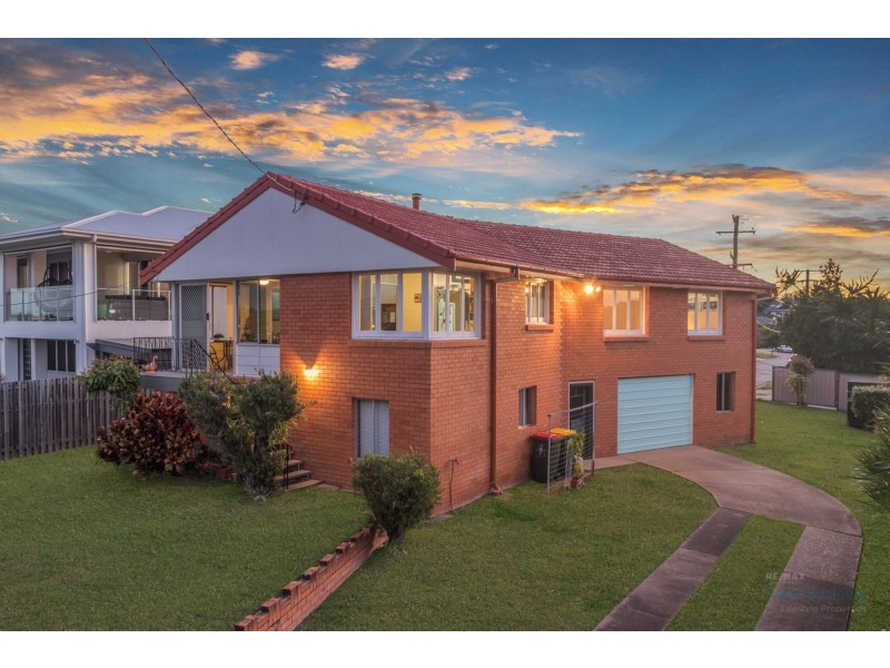 11 Mayfair Street, Carina QLD 4152