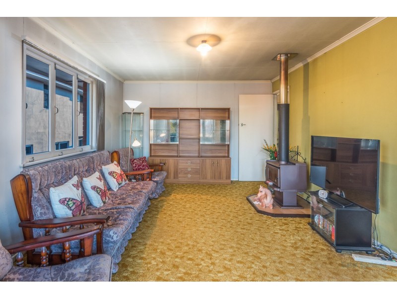 11 Mayfair Street, Carina QLD 4152