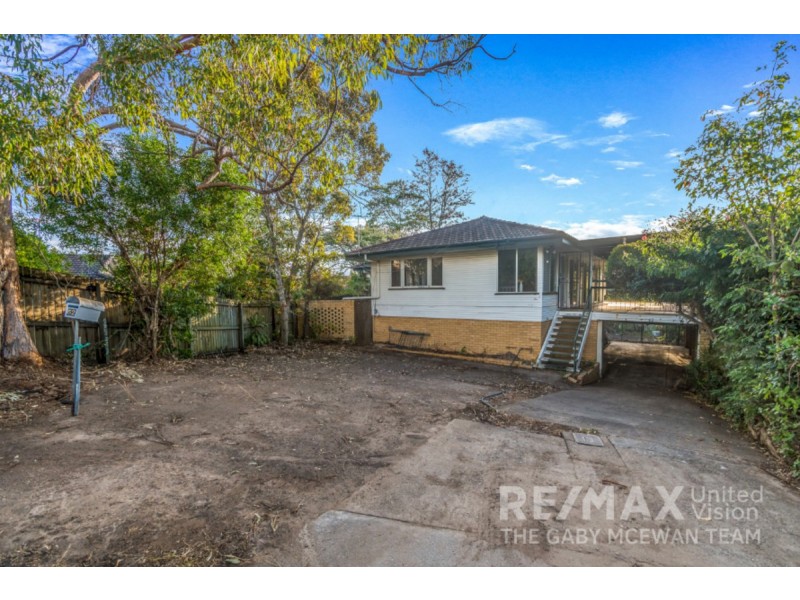 62 Milanion Crescent, Carindale QLD 4152