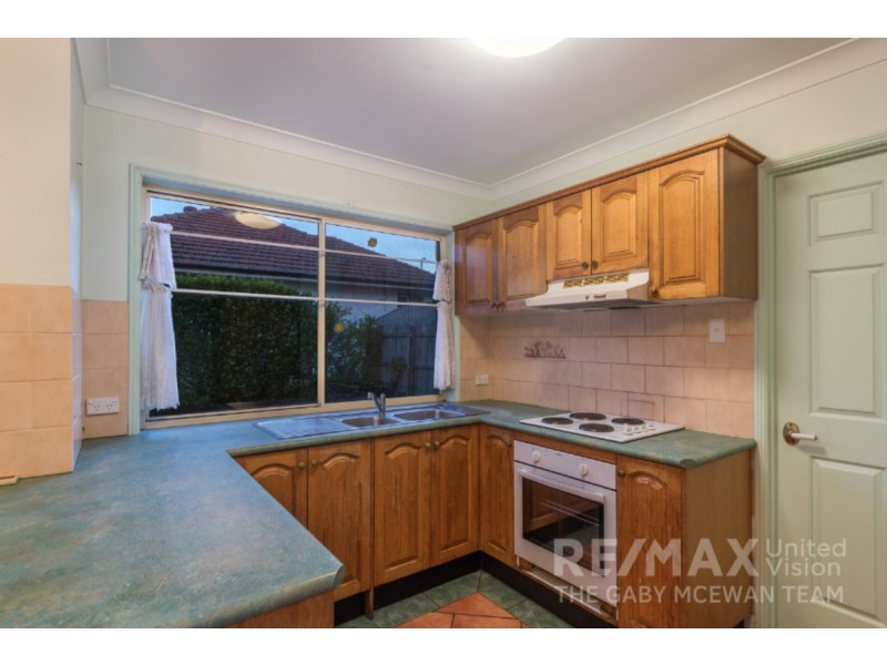 1/77 Pembroke Street, Carina QLD 4152