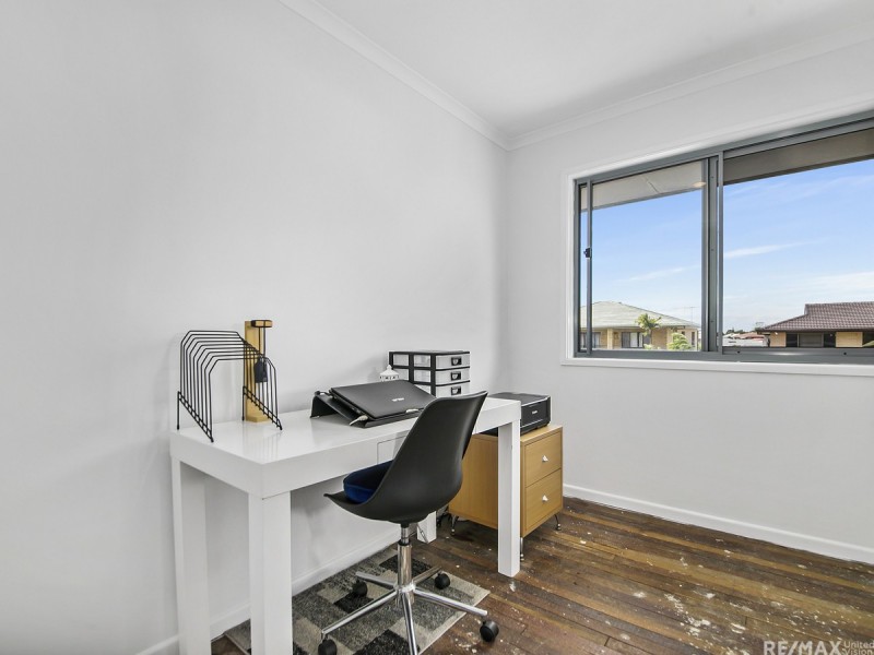 11 Vortigern Street, Carindale QLD 4152