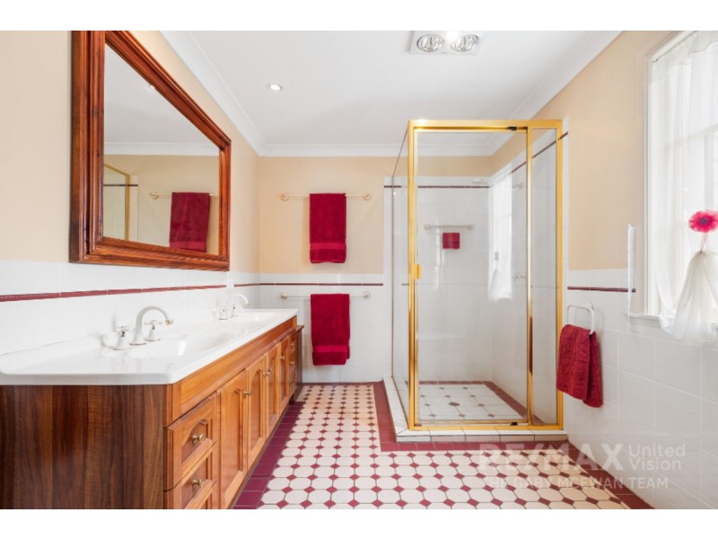 30 Adamson Street, Wooloowin QLD 4030