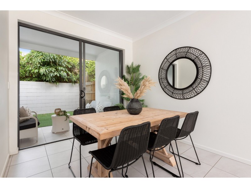 3/64 Renton Street, Camp Hill QLD 4152