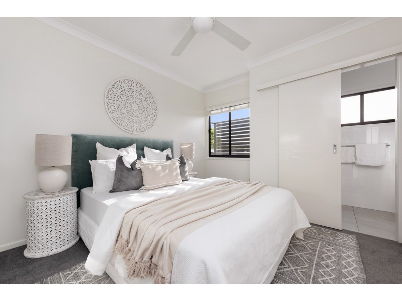 3/64 Renton Street, Camp Hill QLD 4152