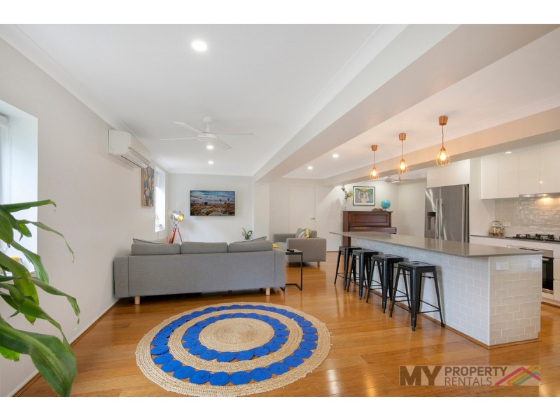 71 Renton Street, Camp Hill QLD 4152