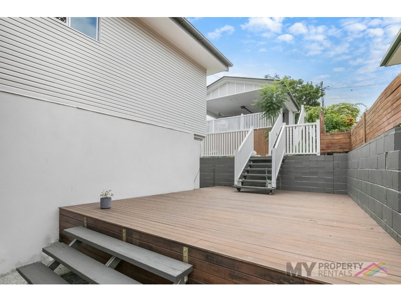 71 Renton Street, Camp Hill QLD 4152