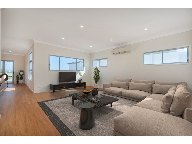 17 Grainger Street, Wynnum QLD 4178