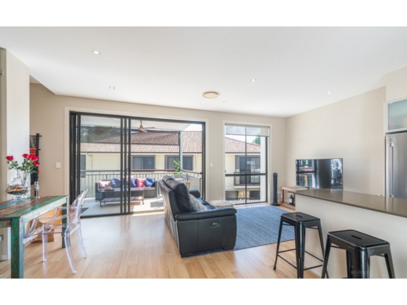 2/58 Dickson Street, Morningside QLD 4170