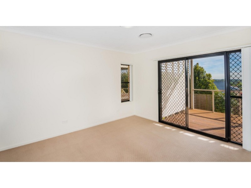 8/16 Hartigan Street, Belmont QLD 4153