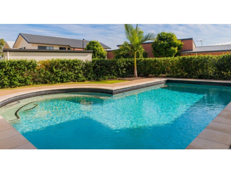 8/16 Hartigan Street, Belmont QLD 4153