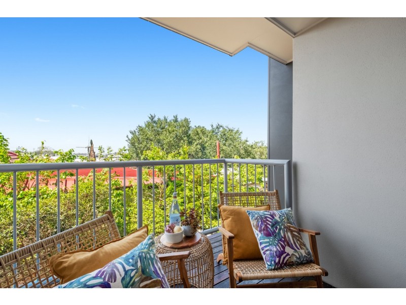 2/784 Old Cleveland Road, Carina QLD 4152