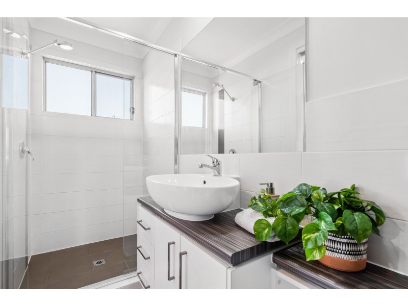 2/784 Old Cleveland Road, Carina QLD 4152