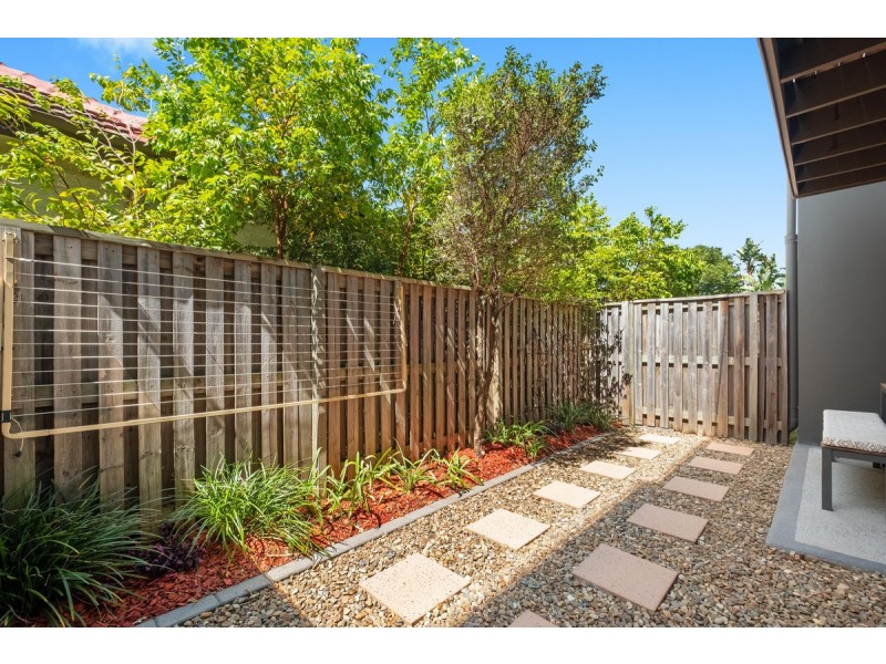 2/784 Old Cleveland Road, Carina QLD 4152