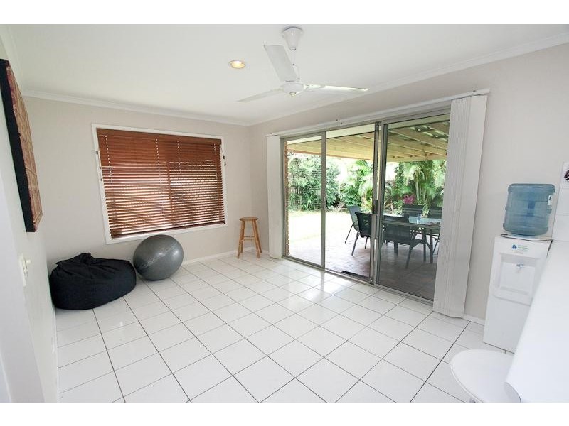 3 Ormuz St, Carina Heights QLD 4152