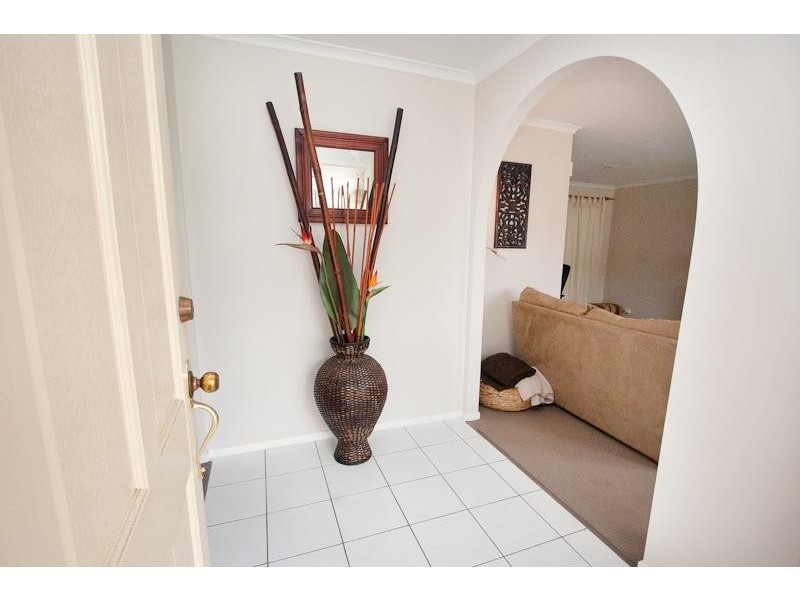 3 Ormuz St, Carina Heights QLD 4152