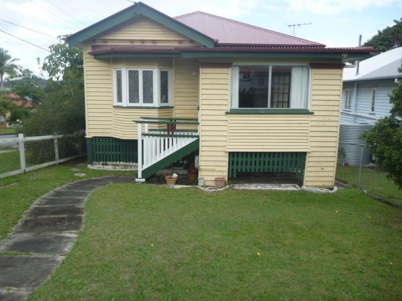 675 Old Cleveland Rd, Camp Hill QLD 4152