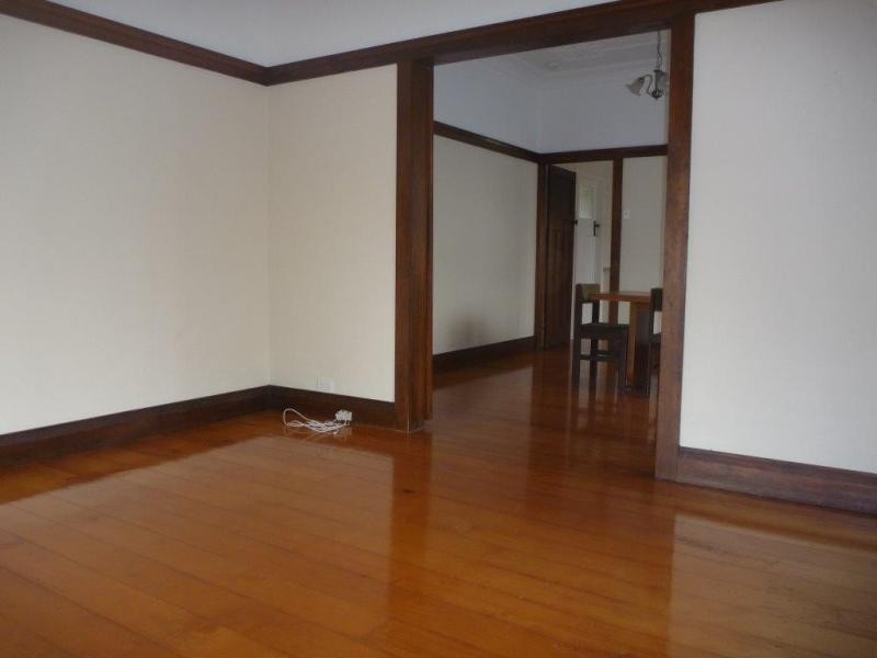 675 Old Cleveland Rd, Camp Hill QLD 4152