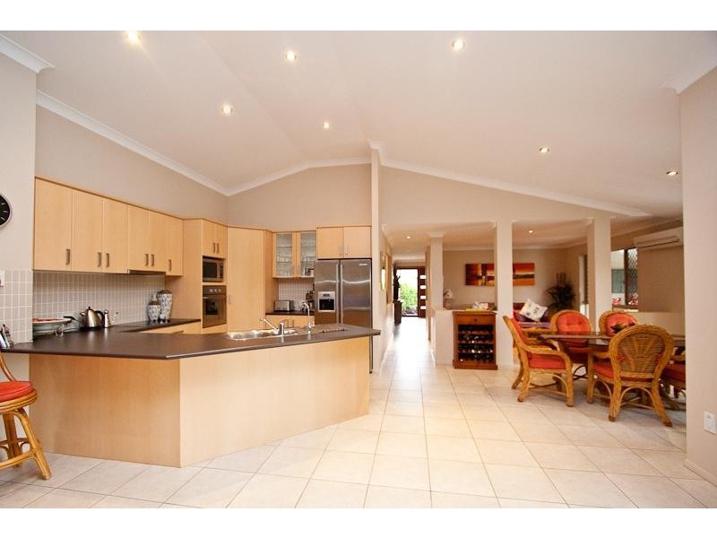 10 Macleay Pde, Thornlands QLD 4164