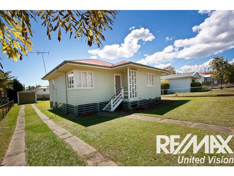260 Stanley Rd, Carina QLD 4152