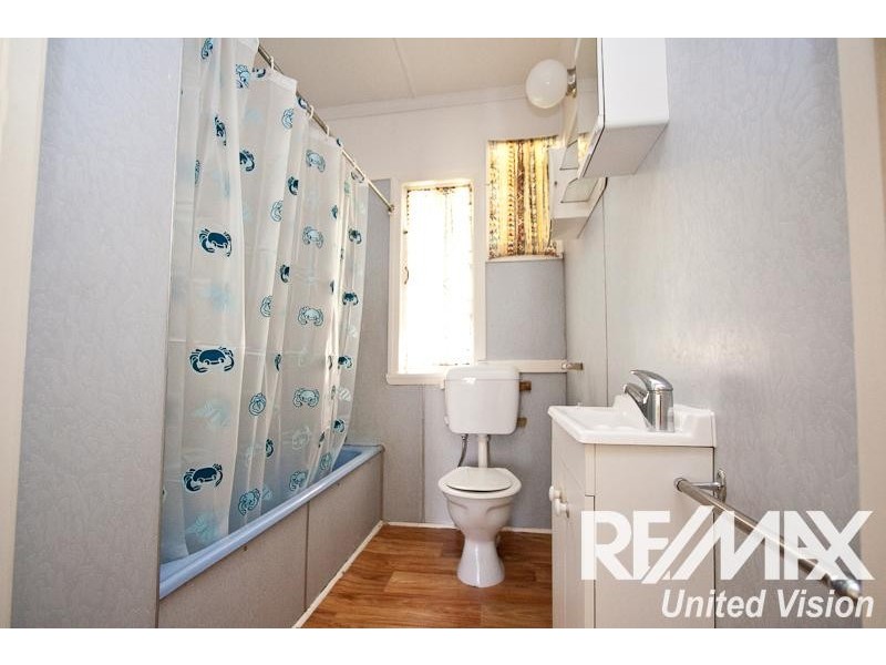 260 Stanley Rd, Carina QLD 4152